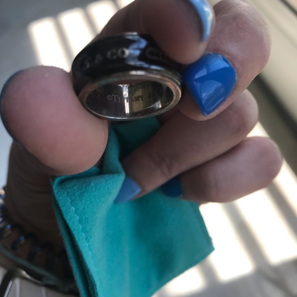 🔥SOLD TIFFANY & CO. TITANIUM RING🔥 - Picture 5 of 8